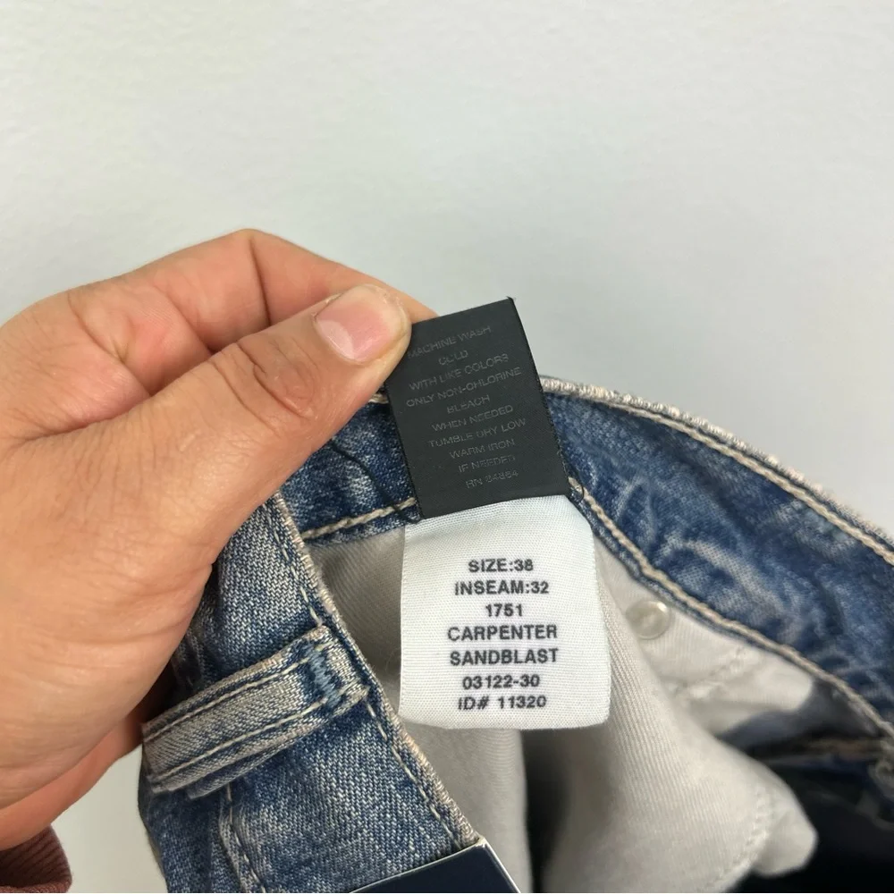 Express precision  fit carpenter sandblast  jeans men’s size 38W 32L blue NWT